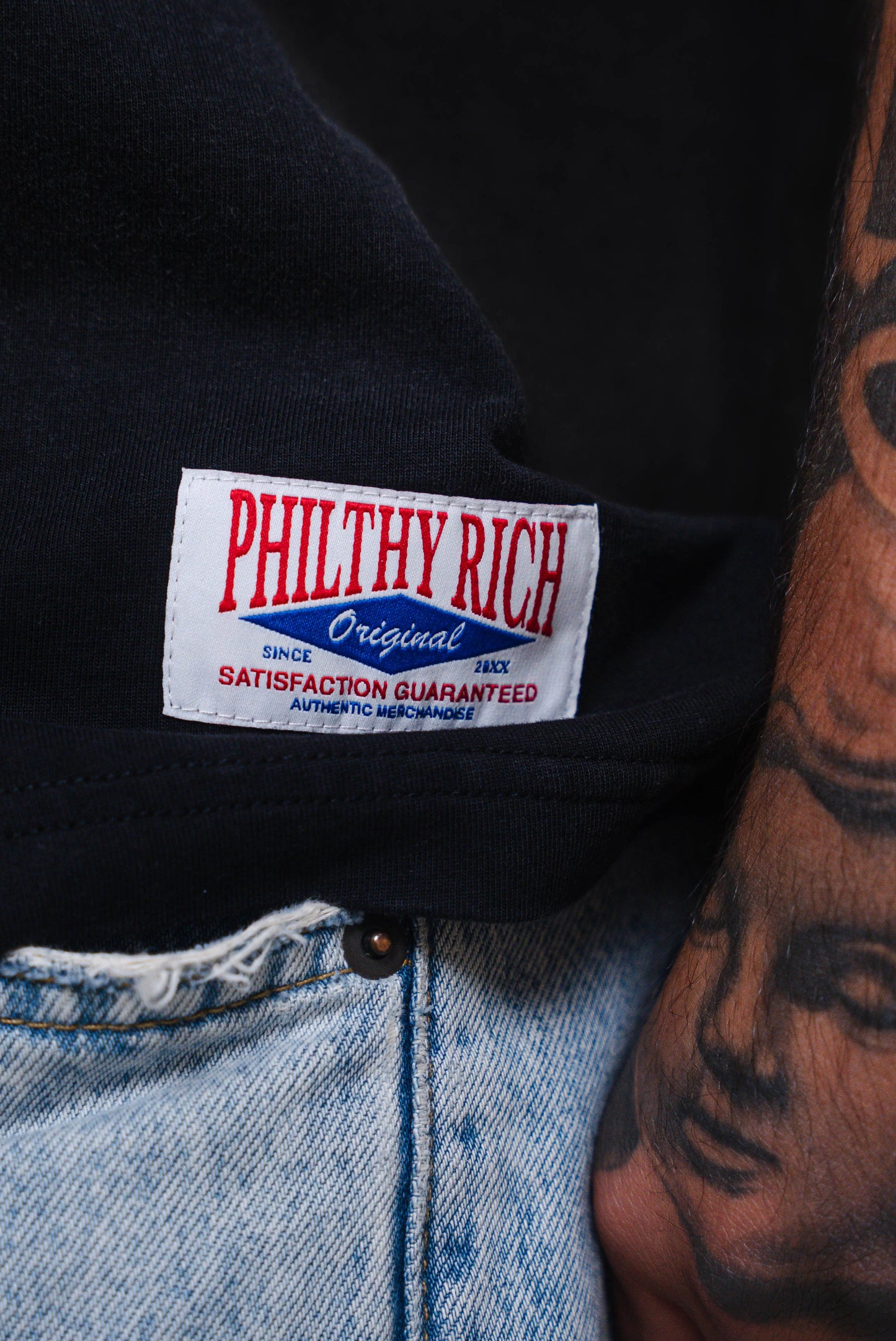 PhilthyRich Tee - Black